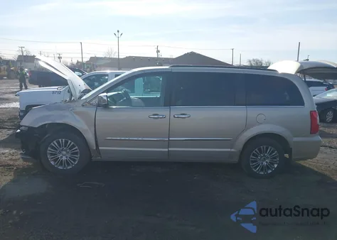 2013 Chrysler Town & Country Touring-L from USA, damaged, VIN 2C4RC1CG0DR535239